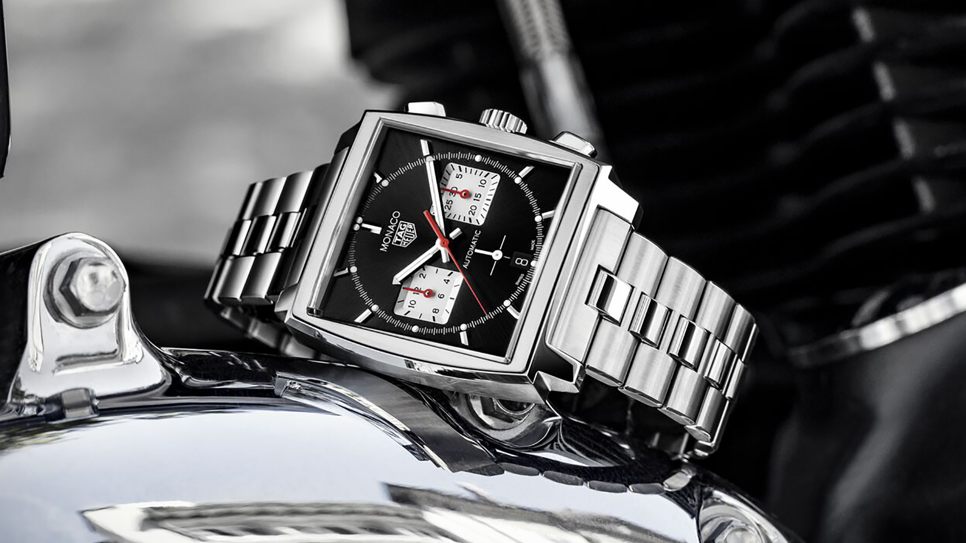 TAG Heuer Replica Unveils New Black Dial