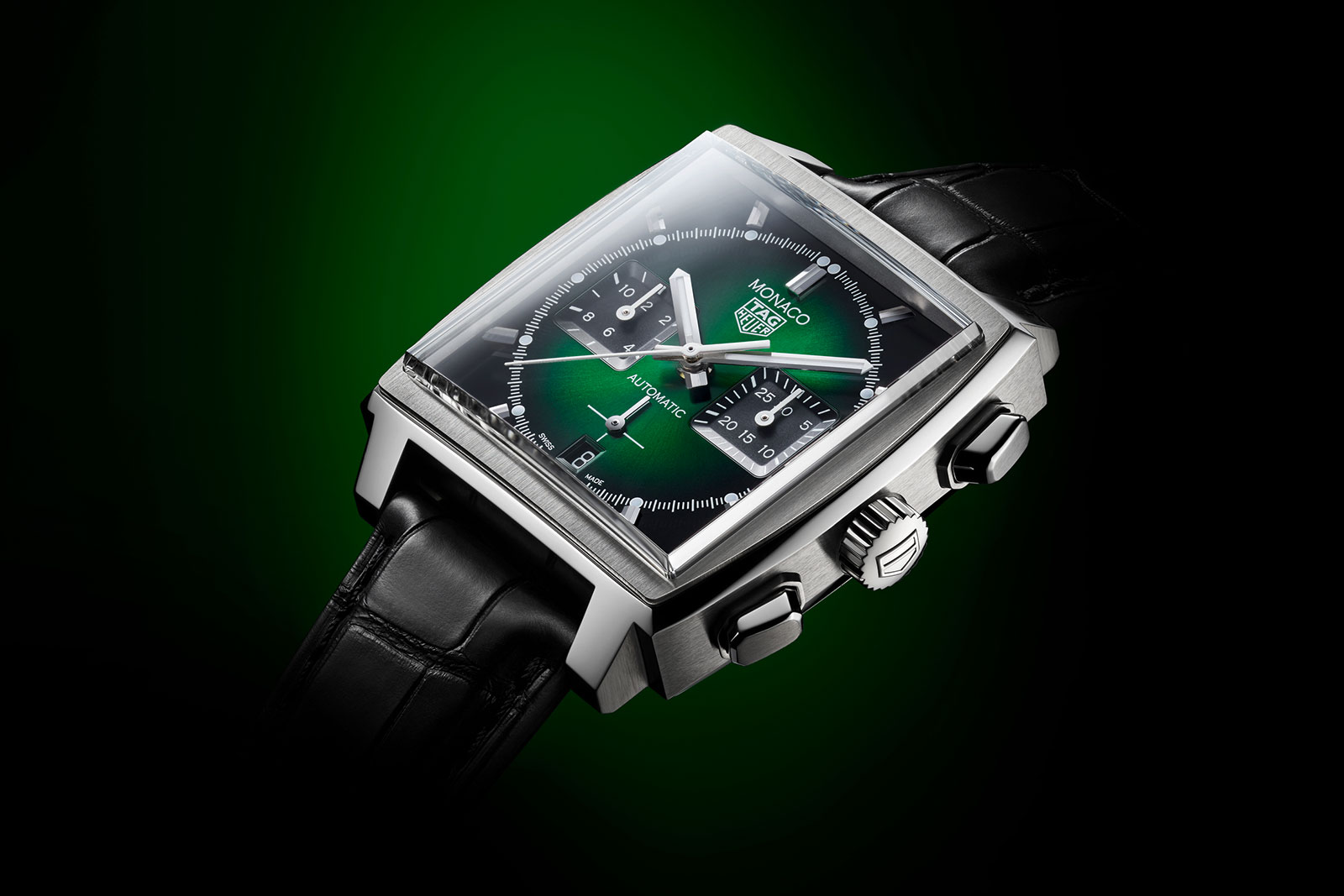 Best Tag Heuer Replica Introduces the Monaco Green Dial