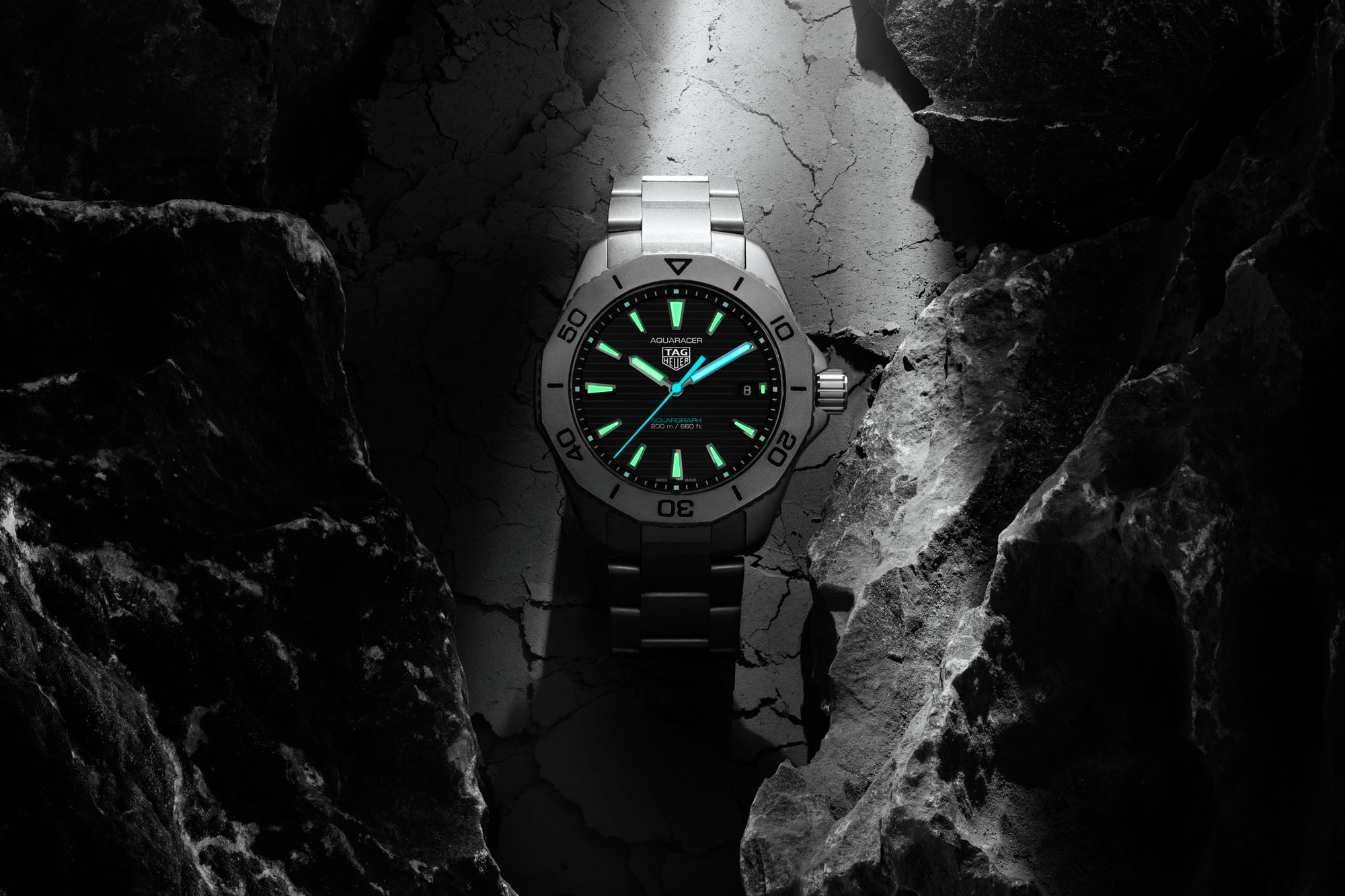 The Best Swiss Tag Heuer Aquaracer Professional 200 Solargraph Watch You Can Find